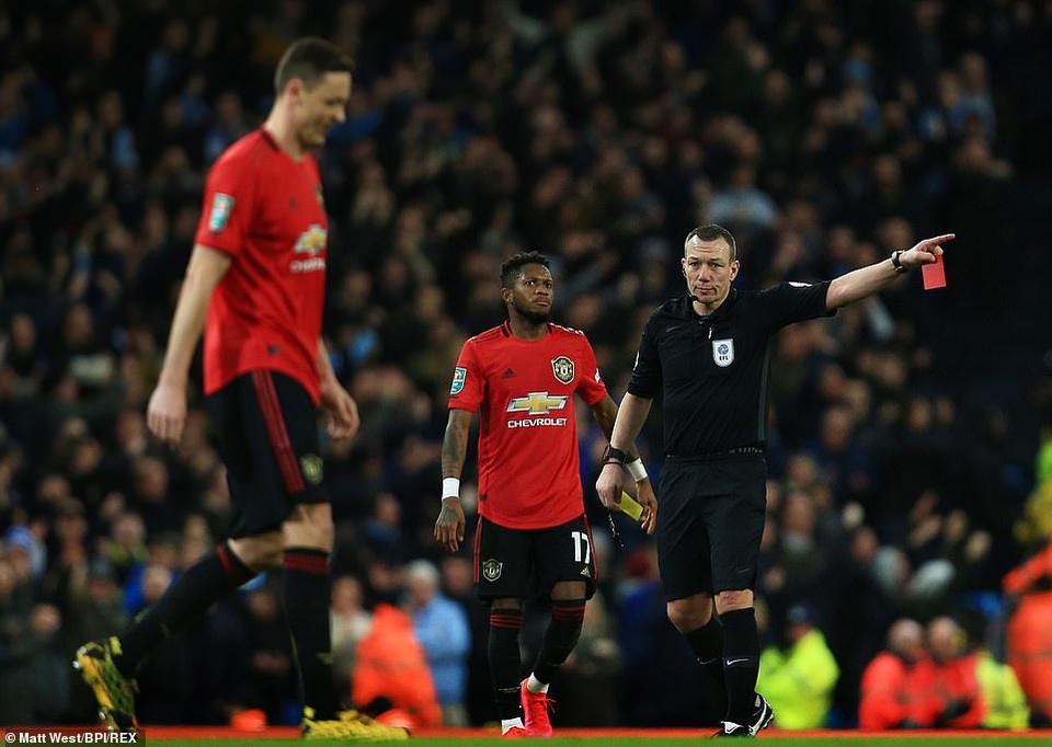 Man City 0-1 Man Utd: Matic ghi bàn và nhận thẻ đỏ - 6 Man City 0-1 Man Utd: Matic ghi bàn và nhận thẻ đỏ - 6