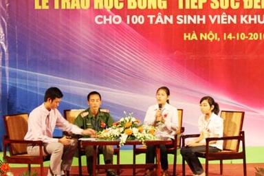 Thán phục trước nghị lực những tân sinh viên nghèo
