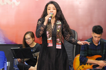 NSƯT Tố Nga: "Quang Linh là người rất dễ chịu, bình dân"