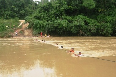 Công đoàn ngành ủng hộ gần 2 tỷ đồng cho giáo dục miền núi