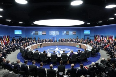 Chuyên gia từng cảnh báo hậu quả "cuộc đông tiến" của NATO