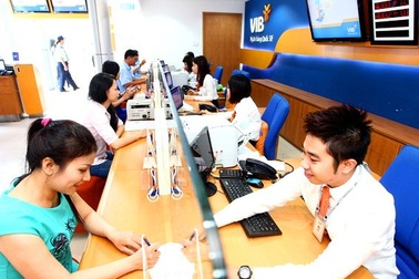 Gửi tiết kiệm trúng xe tiền tỷ