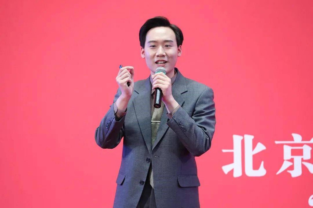 Hai nam sinh đỗ đạt trường top đầu Trung Quốc nhưng nổi tiếng nhờ diễn kịch - 2 Hai nam sinh đỗ đạt trường top đầu Trung Quốc nhưng nổi tiếng nhờ diễn kịch - 2