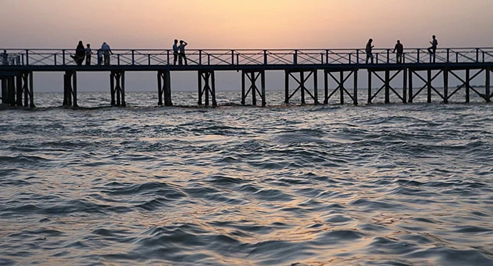 Các nhà khoa học dự báo mực nước biển Caspi có thể hạ xuống 18 mét - 1