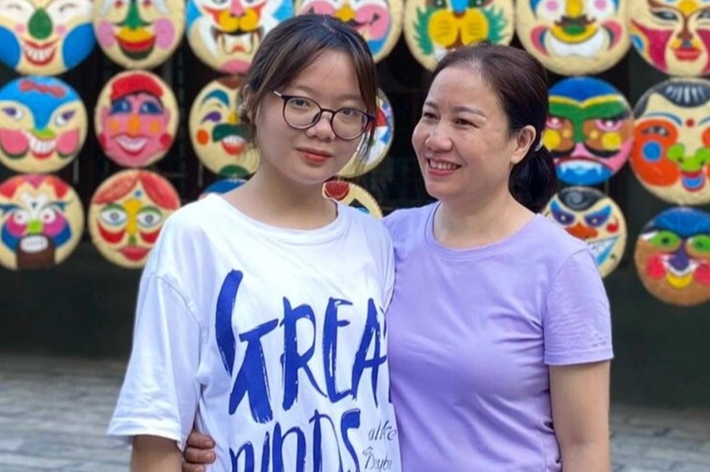 Vì sao càng lớn, người trẻ lại càng khó nói lời yêu thương với cha mẹ? - 2