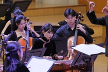 "Bèo dạt mây trôi" được biểu diễn tại giao lưu âm nhạc dân tộc