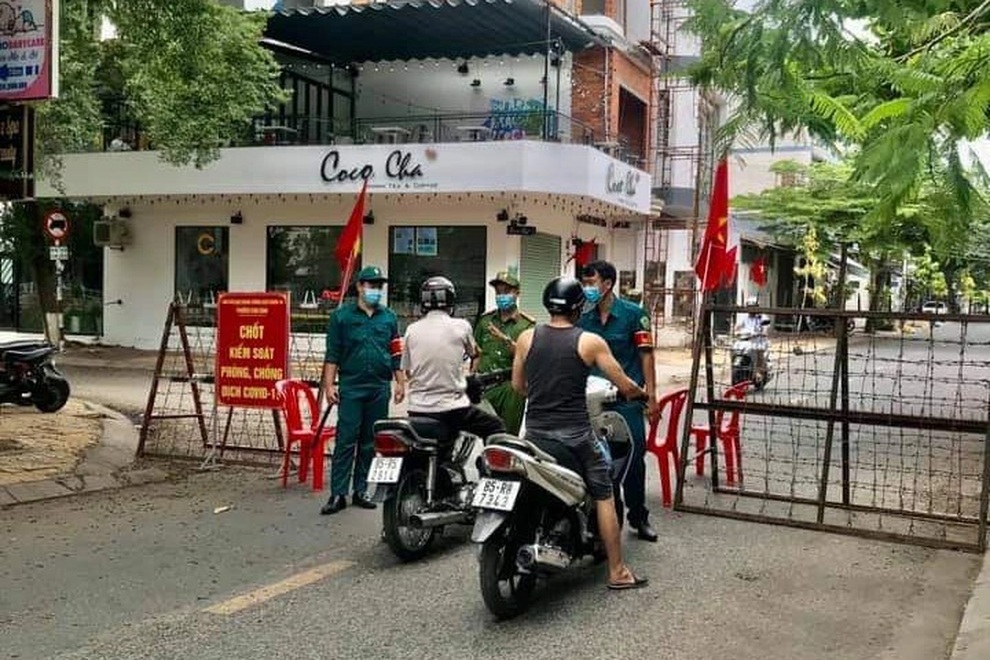 Lấy mẫu ngẫu nhiên tại chợ, Ninh Thuận phát hiện thêm 3 ca Covid-19 mới - 1 Lấy mẫu ngẫu nhiên tại chợ, Ninh Thuận phát hiện thêm 3 ca Covid-19 mới - 1