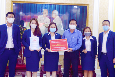 Saigon Center Real ủng hộ 200 triệu đồng chung tay phòng chống dịch Covid - 19