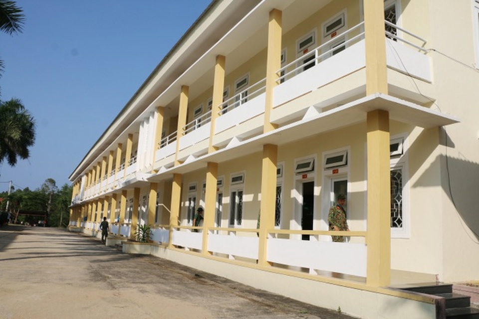 Vụ xe khách chở nhóm người Trung Quốc: Sang Việt Nam trốn dịch - 2 Vụ xe khách chở nhóm người Trung Quốc: Sang Việt Nam trốn dịch - 2
