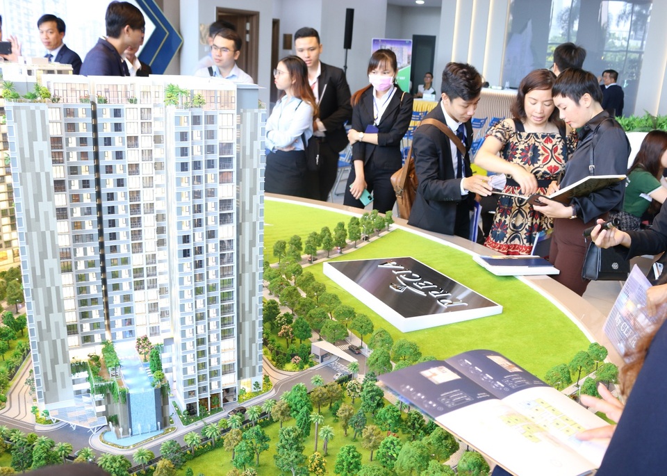 Bất chấp thời điểm mùa dịch, phân khúc căn hộ vẫn được tìm kiếm - 1 Bất chấp thời điểm mùa dịch, phân khúc căn hộ vẫn được tìm kiếm - 1