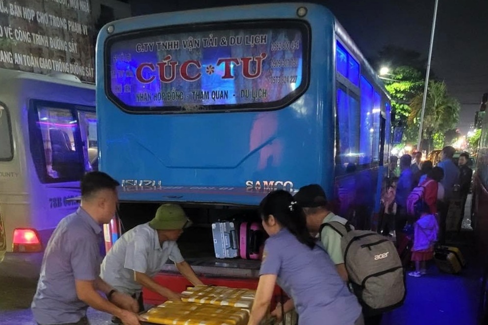 ផ្លូវរូងក្រោមដី Bai Gio បន្តដួលរលំមិនអាចបើកផ្លូវរថភ្លើងខាងជើង-ខាងត្បូងបាន - ៣ Hầm Bãi Gió tiếp tục sạt lở, chưa thể thông tuyến đường sắt Bắc - Nam - 3