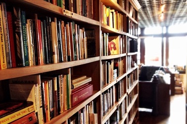 Người Việt Nam “say mê” sách Trung Quốc như thế nào?