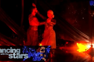 Amber Rose trổ tài khiêu vũ