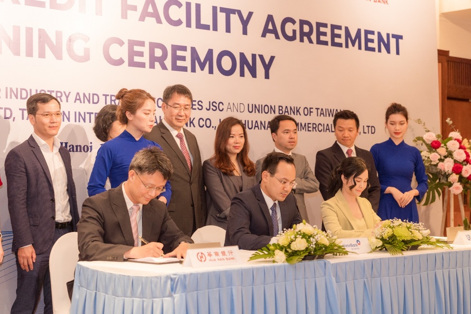 VietinBank Securities được nhóm 4 ngân hàng ngoại rót vốn 30 triệu USD - 1 VietinBank Securities được nhóm 4 ngân hàng ngoại rót vốn 30 triệu USD - 1