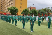 Quảng Ninh: 200 y bác sĩ, nhân viên y tế chính thức lên đường chi viện cho Bắc Giang