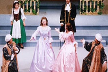 “Trường học tình yêu” công diễn thành công tại Thuỵ Điển 