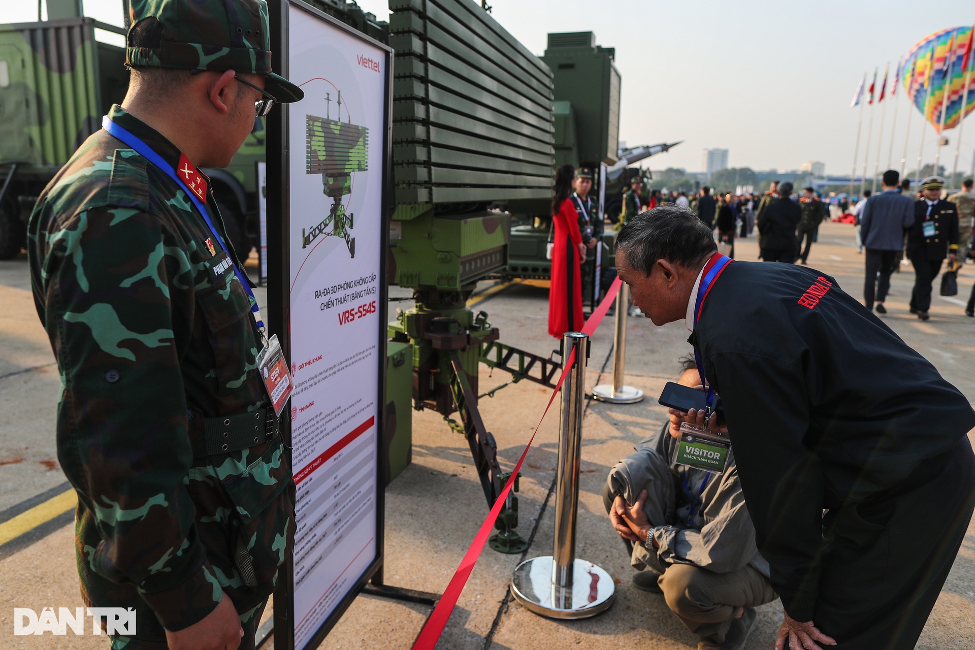 Viettel trình làng loạt radar tối tân tại Triển lãm Quốc phòng 2024 - 12