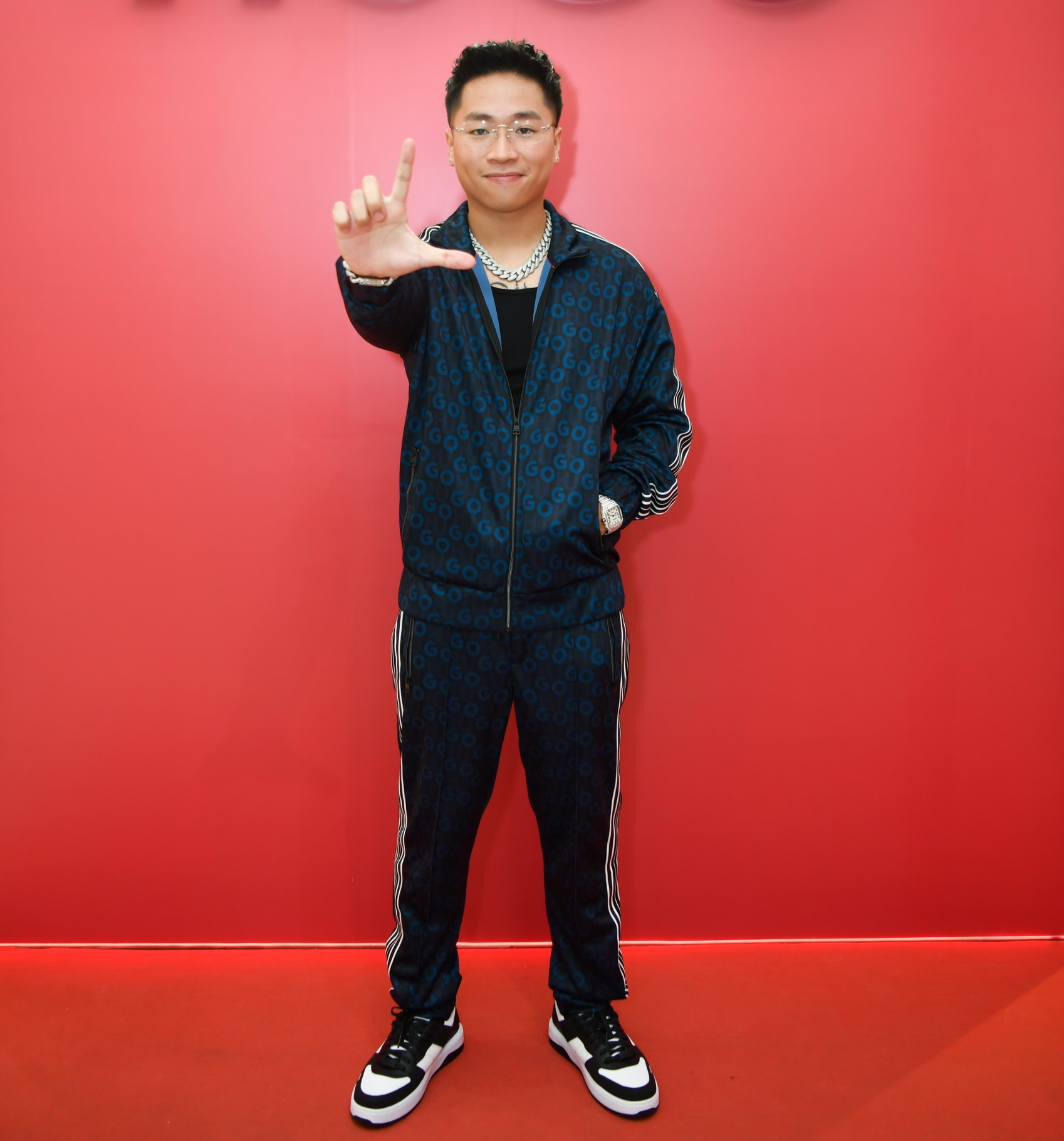 Rapper Dế Choắt đọ vẻ cá tính, sành điệu với 24k.Right | Báo Dân trí