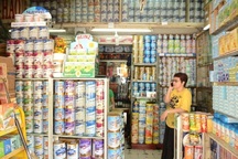 Người tiêu dùng dè chừng vì sữa nhiễm khuẩn