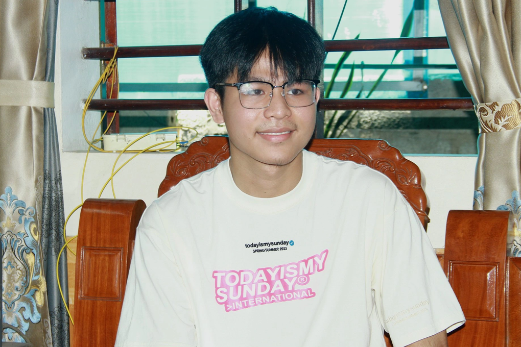 Cú sốc đầu đời đã đưa nam sinh Hà Tĩnh trúng tuyển học bổng đại học Mỹ - 1 Cú sốc đầu đời đã đưa nam sinh Hà Tĩnh trúng tuyển học bổng đại học Mỹ - 1