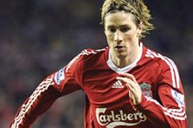 F. Torres tái xuất ở cuộc đụng đầu Man City