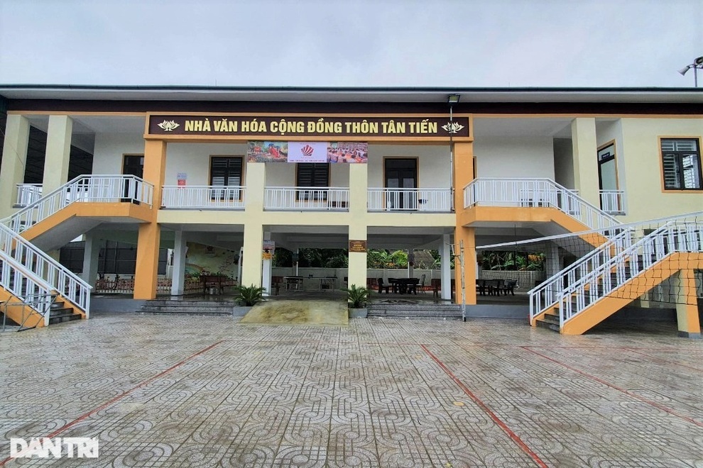 20 tỷ đồng Thủy Tiên ủng hộ làm nhà cộng đồng tránh lũ được dùng thế nào? - 6 20 tỷ đồng Thủy Tiên ủng hộ làm nhà cộng đồng tránh lũ được dùng thế nào? - 6