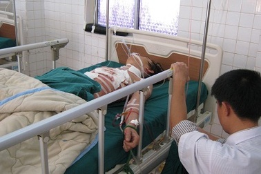 Cứu sống một nam thanh niên bị đâm 2 nhát vào tim