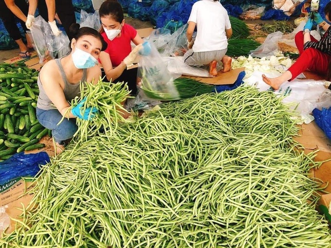 Vợ chồng Đỗ Minh Quân – Á hậu Đoàn Thanh Tuyền âm thầm làm điều ý nghĩa mùa dịch - Ảnh 1.