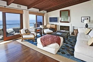 Ngắm biệt thự ven biển của Cindy Crawford 