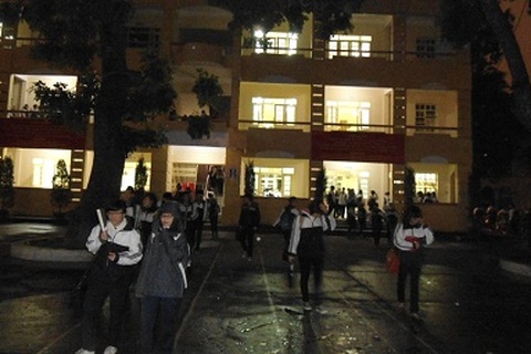 Học đến 19h: Giáo viên nản, học sinh uể oải 