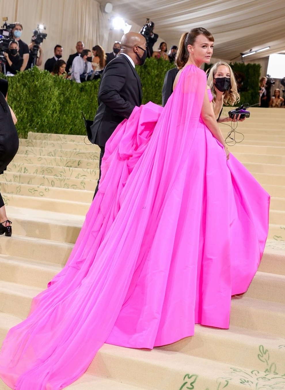 Choáng ngợp với loạt trang phục ấn tượng của mỹ nhân dự MET gala 2021 - 52 Choáng ngợp với loạt trang phục ấn tượng của mỹ nhân dự MET gala 2021 - 52