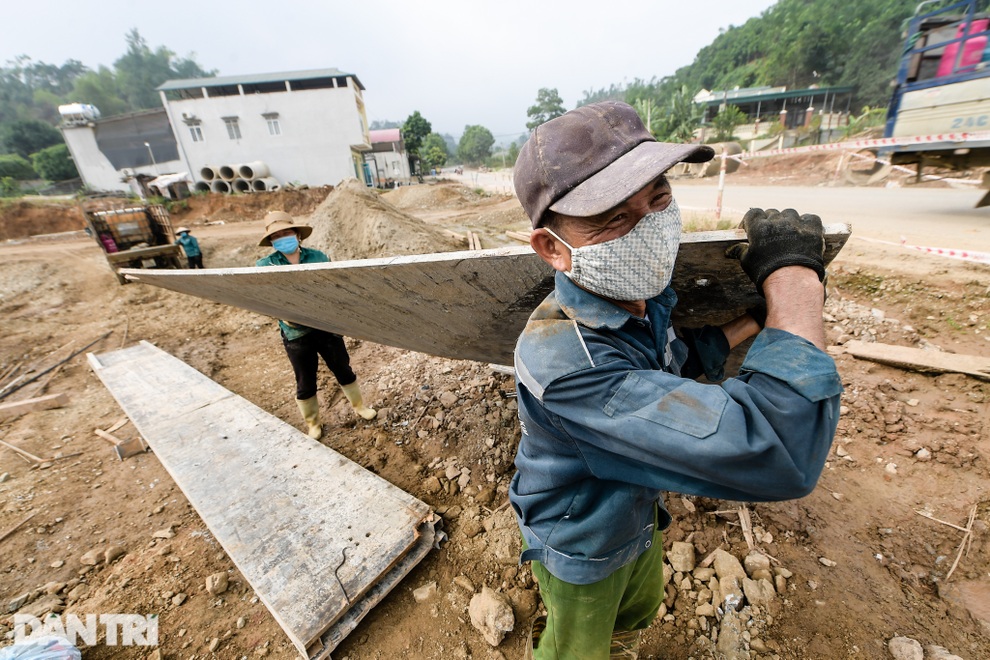 Nút giao trái tim 150 tỷ đồng nối Phố Lu với cao tốc Nội Bài - Lào Cai - 2 Nút giao trái tim 150 tỷ đồng nối Phố Lu với cao tốc Nội Bài - Lào Cai - 2