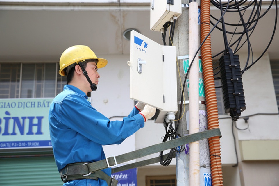 Nhà mạng thay đổi phương thức kinh doanh trong mùa dịch Covid-19 - 3 Nhà mạng thay đổi phương thức kinh doanh trong mùa dịch Covid-19 - 3