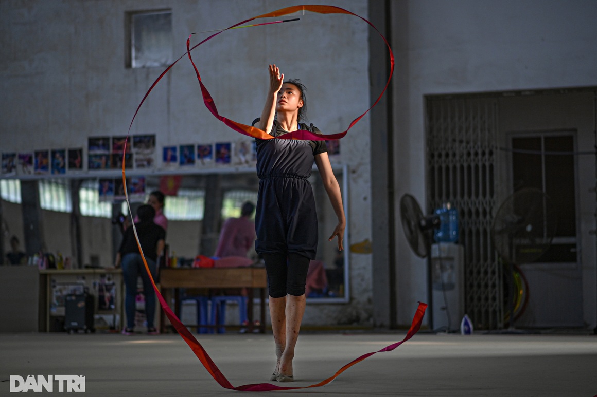 Thể dục nghệ thuật Việt Nam khổ luyện quyết tâm đổi màu huy chương - 10 Thể dục nghệ thuật Việt Nam khổ luyện quyết tâm đổi màu huy chương - 10