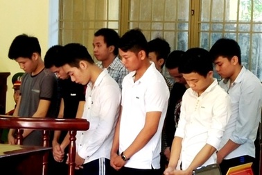 Nhóm lừa đảo “công nghệ cao” lãnh án