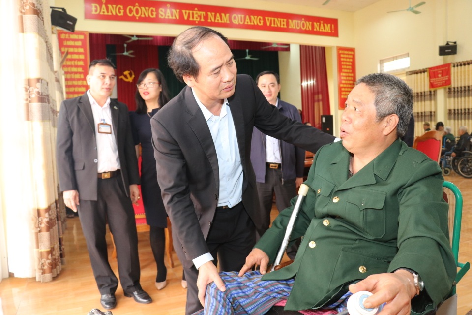 Tết này, gia đình vui hơn khi có sự quan tâm của ngành LĐ-TBXH - 4 Tết này, gia đình vui hơn khi có sự quan tâm của ngành LĐ-TBXH - 4