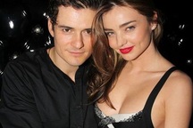 “Cướp biển” Orlando Bloom hài hước khoe phim nóng