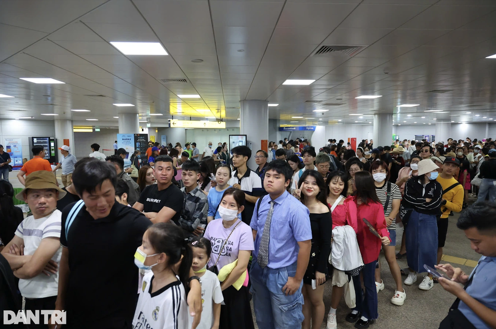 Metro số 1 khánh thành và kỳ vọng thanh toán số lên ngôi - 2 Metro số 1 khánh thành và kỳ vọng thanh toán số lên ngôi - 2