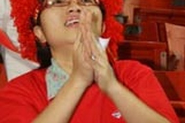 Những phút “cân não” tại sân Rajamangala