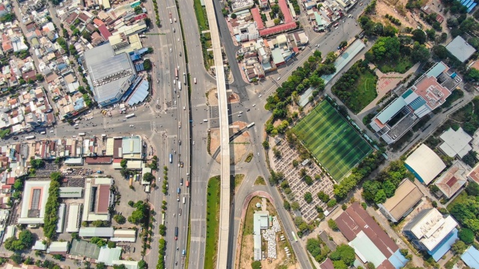 Thu nhập giảm vì đại dịch, người dân hụt hơi trước đà tăng của giá nhà - 1 Thu nhập giảm vì đại dịch, người dân hụt hơi trước đà tăng của giá nhà - 1