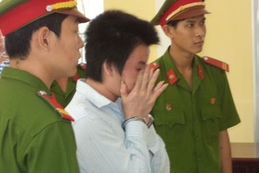 Hiếp dâm trẻ em bất thành, lãnh 12 năm tù 