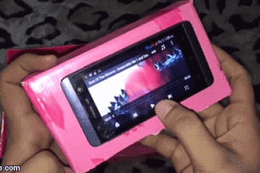 Mẹo tự chế máy chiếu từ… bóng đèn cũ