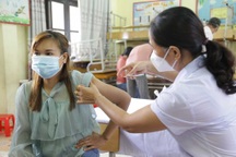 Quảng Ninh: Huy động tổng lực hoàn thành tiêm vaccine tăng cường mũi 3 trước tết Nguyên đán 2022