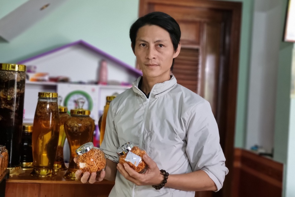 Cựu hướng dẫn viên du lịch chuyển nghề trồng nấm, thu về 400 triệu đồng/năm - 5 Cựu hướng dẫn viên du lịch chuyển nghề trồng nấm, thu về 400 triệu đồng/năm - 5