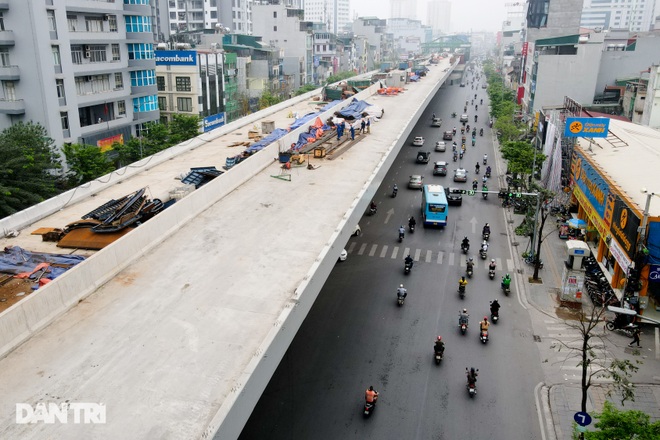 Gấp rút hoàn thiện đường vành đai 2 dưới thấp đoạn Đại La - Minh Khai - 3 Gấp rút hoàn thiện đường vành đai 2 dưới thấp đoạn Đại La - Minh Khai - 3
