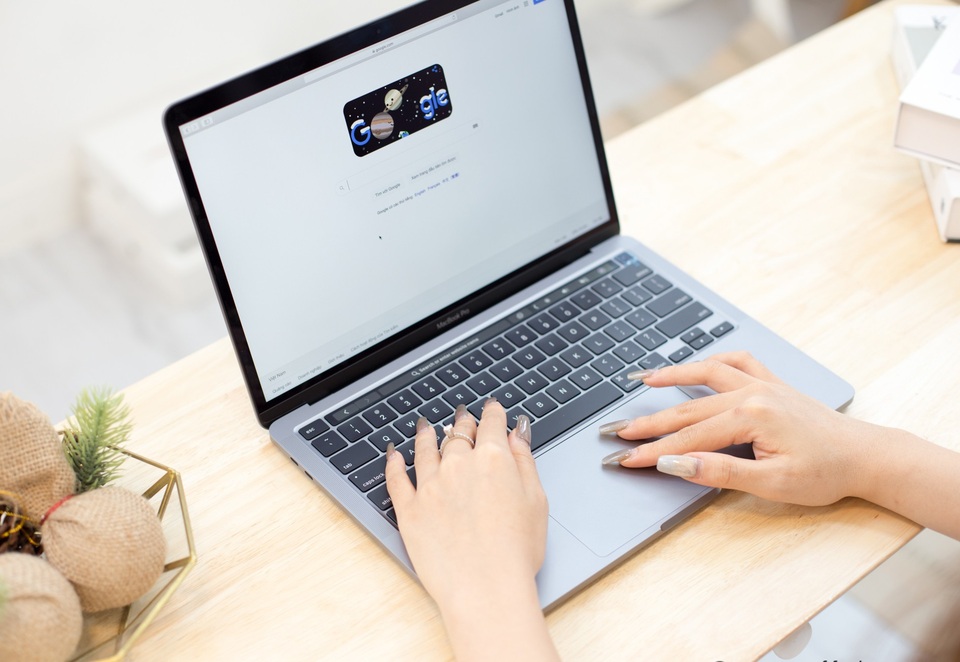 MacBook M1 về Việt Nam giá chát từ 29 triệu đồng, vẫn cháy hàng - 2