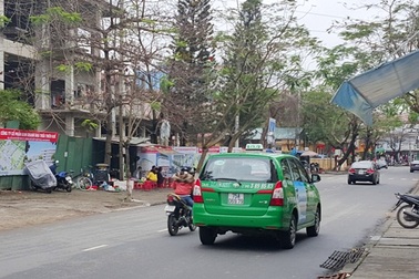 Tập huấn lái xe taxi Huế kỹ năng ứng xử với khách du lịch