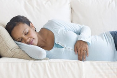 Chứng đầy bụng lúc ngủ ở thai phụ