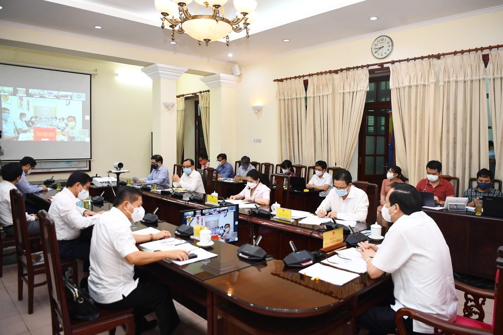 Bộ trưởng Đào Ngọc Dung: Đẩy nhanh hỗ trợ, người dân chờ đợi từ lâu rồi - 4 Bộ trưởng Đào Ngọc Dung: Đẩy nhanh hỗ trợ, người dân chờ đợi từ lâu rồi - 4