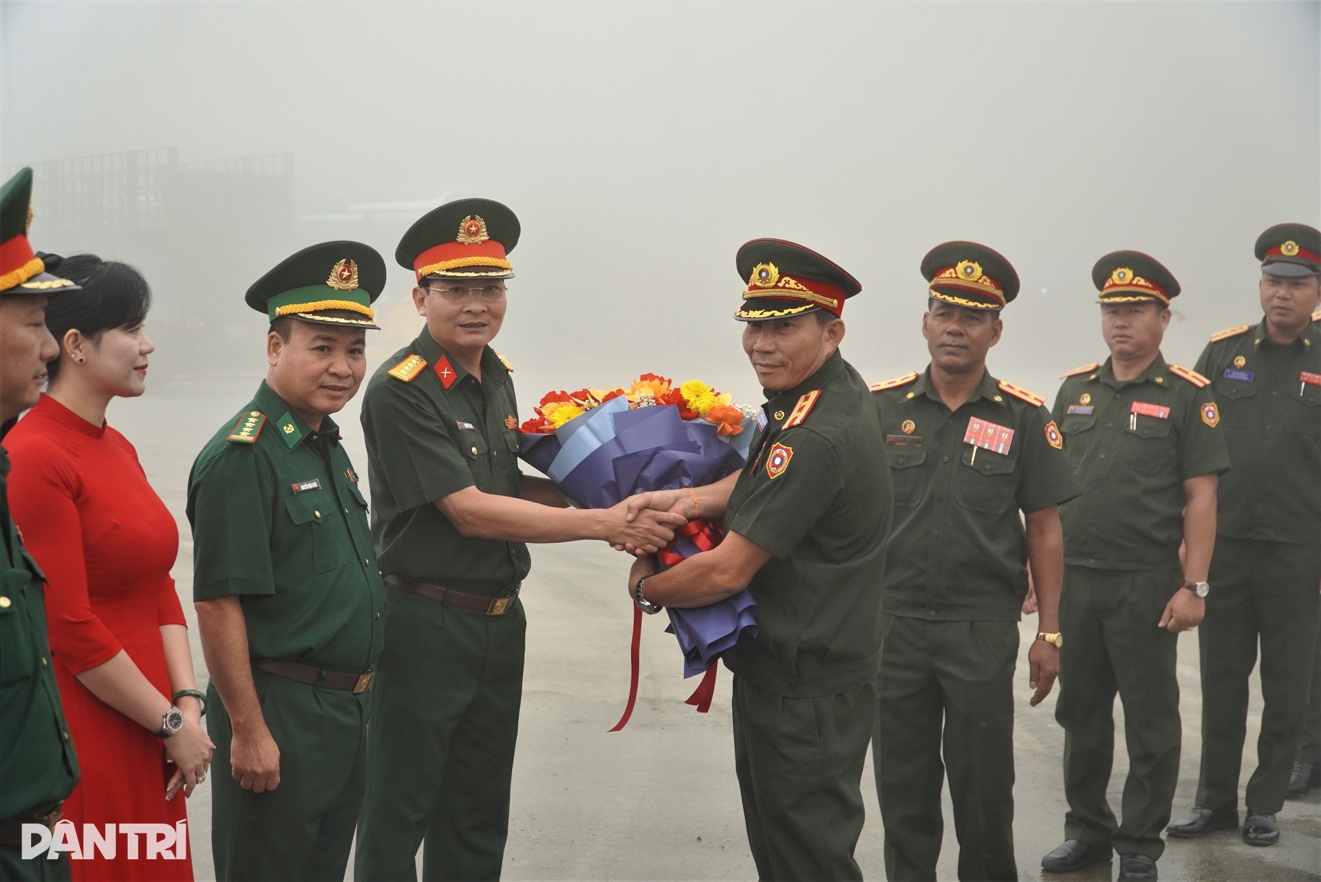 Hơn 100 quân nhân Lào đã có mặt tại Việt Nam để tham gia diễu binh dịp 2/9 - 2 Hơn 100 quân nhân Lào đã có mặt tại Việt Nam để tham gia diễu binh dịp 2/9 - 2